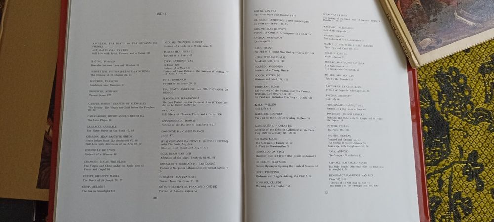 Книги рисуване на руски, полcки и английски