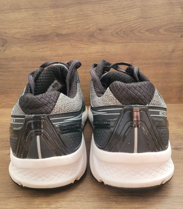 Много запазени!Мъжки маратонки Saucony Echelon 7-40номер