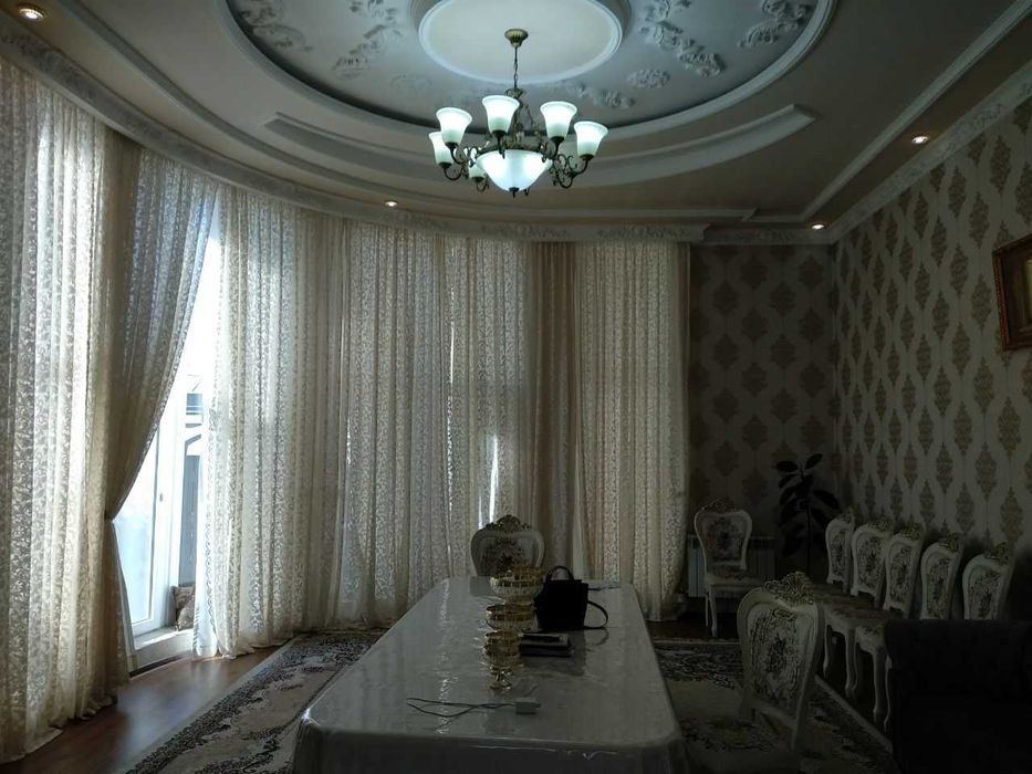 Уйимни сотаман. Пишган ғиштдан қурилган