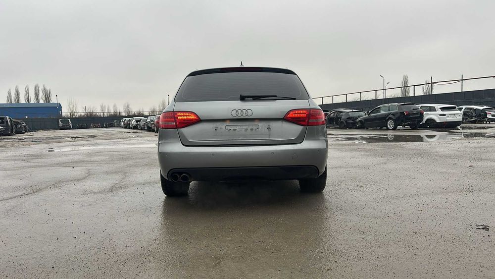 Dezmembram AUDI A4 B8 AN 2011 , 2.0 TDI Cod Motor: CAGA, AUTOMAT