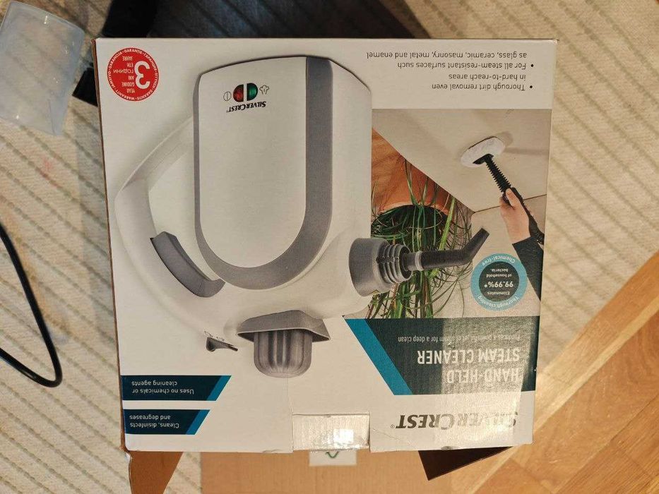 Парочистачка SilverCrest Handheld Steam Cleaner + приставки