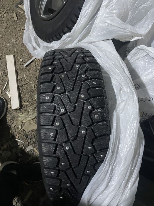Диски с резиной Pirelli Ice Zero (зима шипы)
