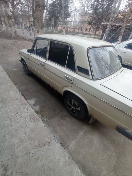 Jiguli 06 ishi yoq balonlari yaxwi xolatda yili 1991 yil