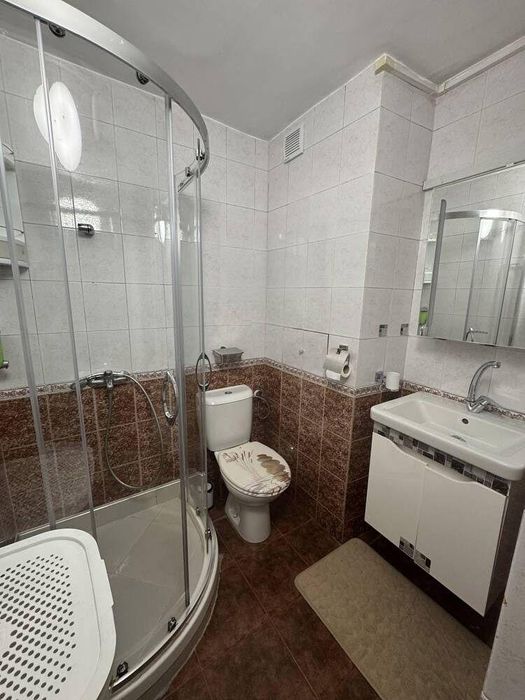 Дава се под наем Тристаен апартамент в Бургас, Възраждане - 74 кв.м за 663 € - Снимка #6