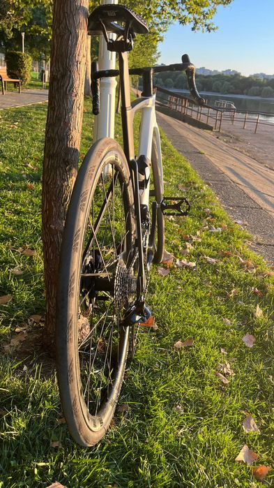 Cursiera Lightcarbon LCR017-D noua