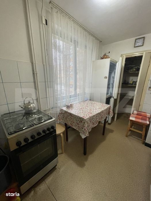Apartament 3 camere - Etaj 2 - Zona Centrala
