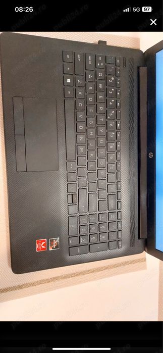 Vând Laptop HP 15-db1200ny cu procesor AMD Ryzen 7 3700U