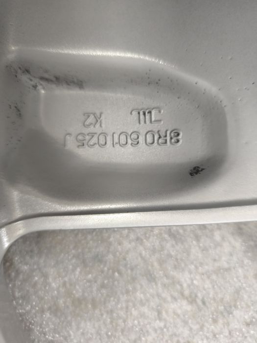 19" оригинални алуминиеви джанти за Audi Q5/Q3/Q2/A4...