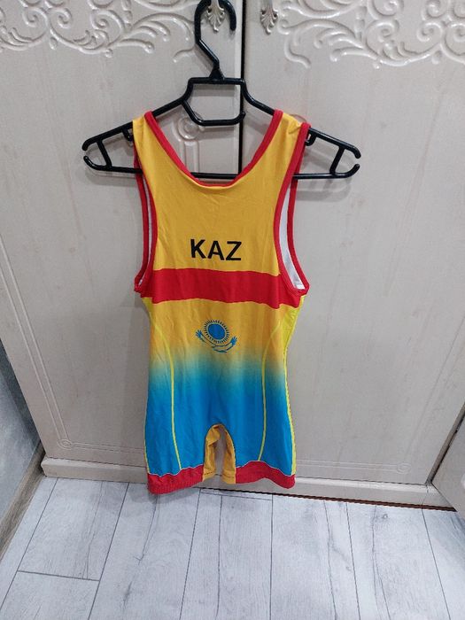 Нательник для вольной борьбы