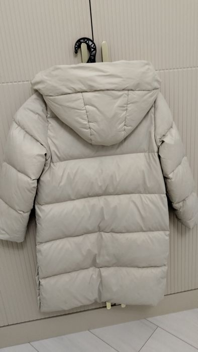 Продам детский пуховик Zara