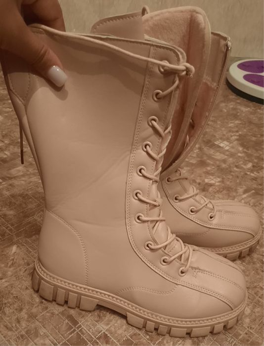 Продам весенне-осенние ботинки