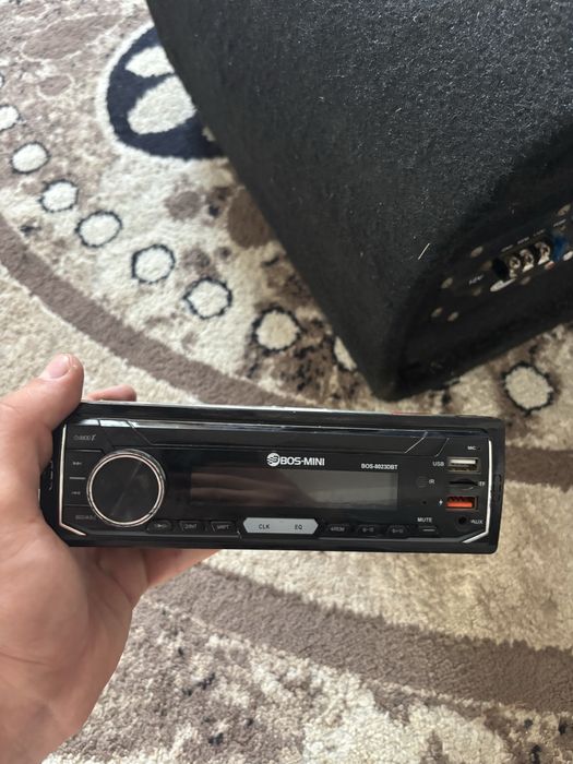 Продам сабвуфер и могнитофон BOS-MINI