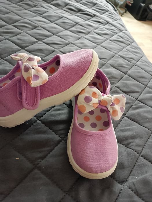 Pantofi gradi ca noi