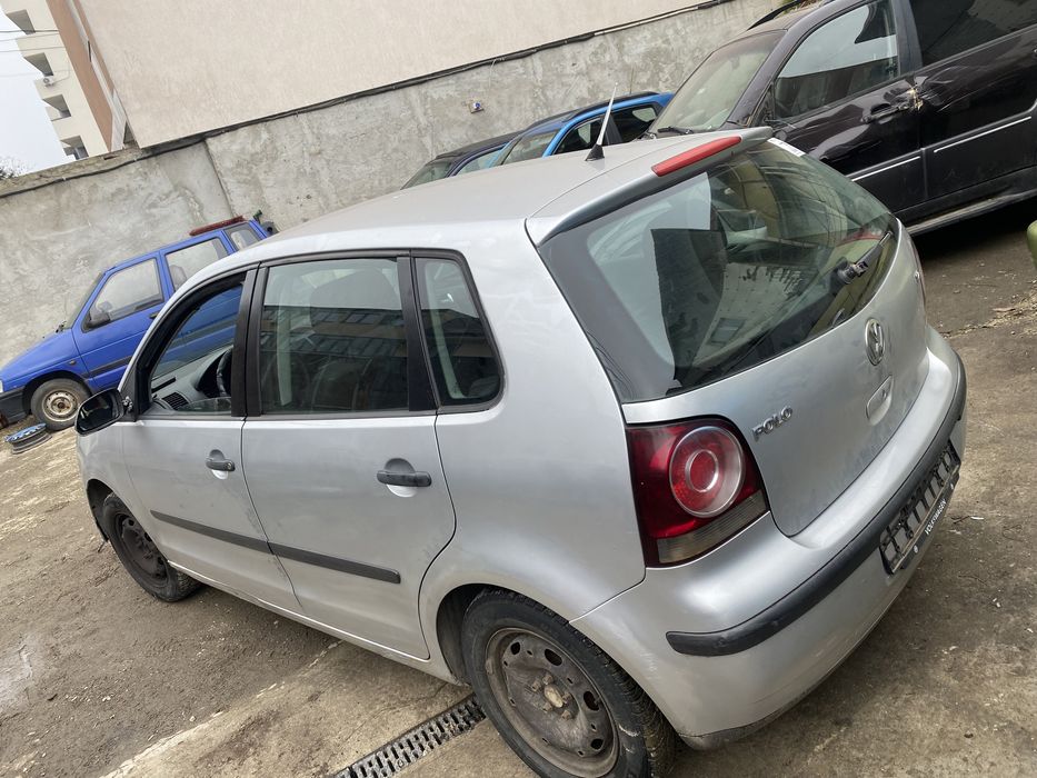 Far stop tripla bara capota aripa oglinda macara geam piese VW polo 9N