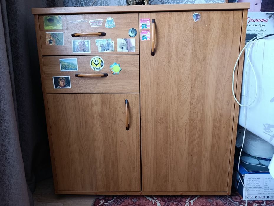 Продам 2  комода