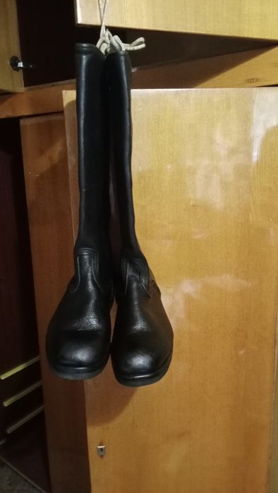 Продам сапоги яловые новые