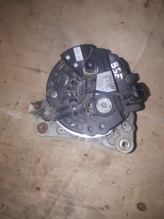 Генератор Golf 4  1.6 BSE