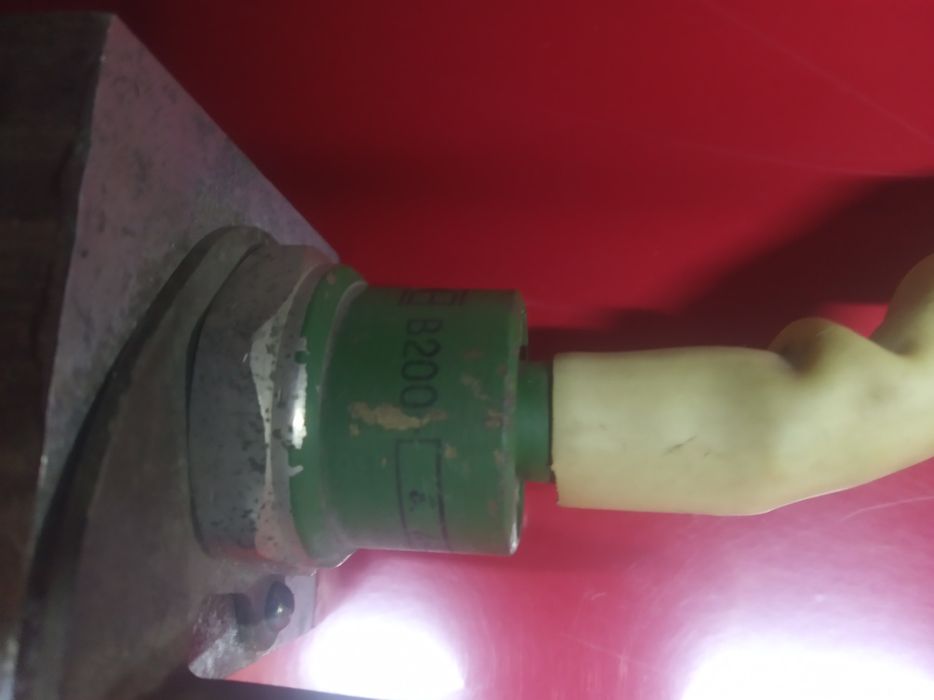 Продам диод марки в200