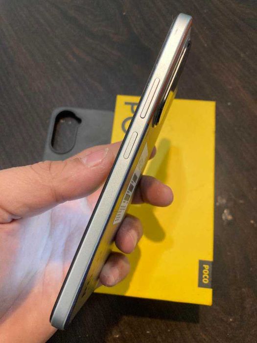 POCO M7 4G 8/256GB ideal holat