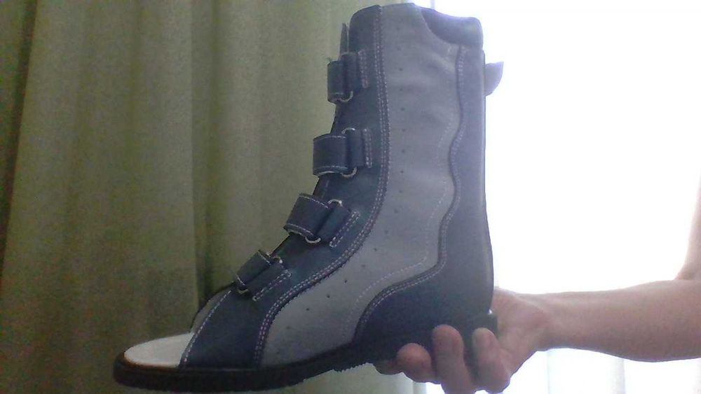 Обувь ортопедическая