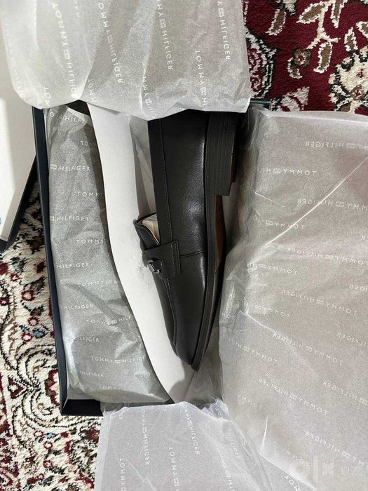 Tommy Hilfiger, мужские лоферы новые, US 10.5