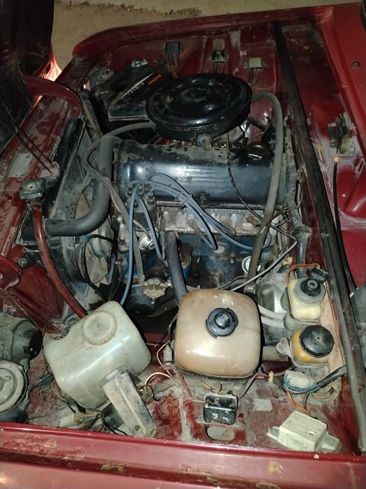 Жигули малиновый цвет