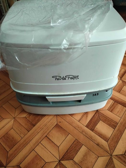 Биотуалет и жидкости