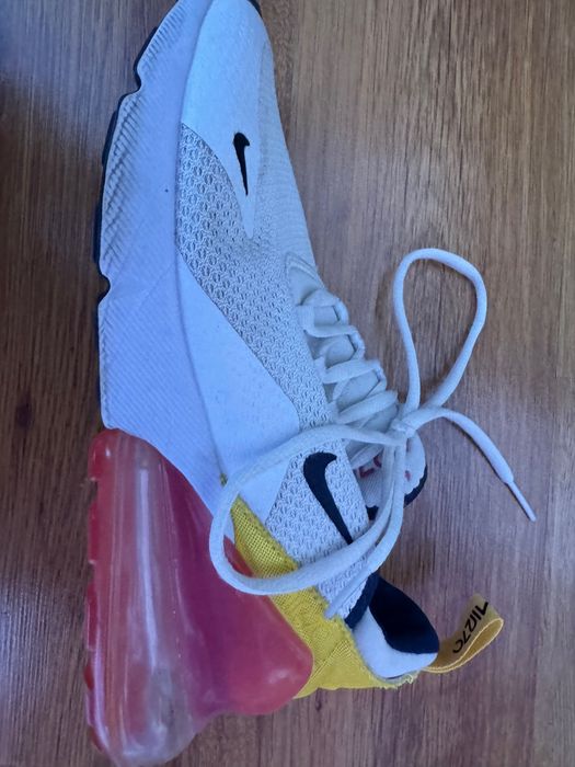 Nike air max обувки дамски 37,5 номер