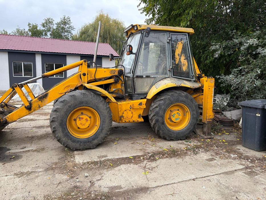 Buldoexcavator 4cx
