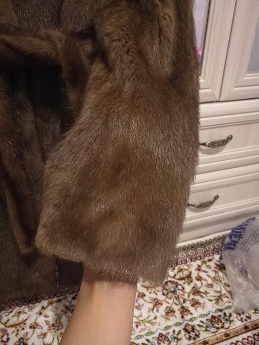 Продам шубу норковую