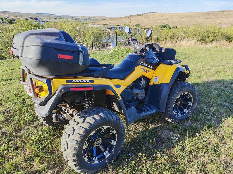 CAN AM  Outlander 800R 2010 DA nr. tel. In descriere