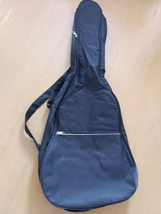 Продам чехол для гитары