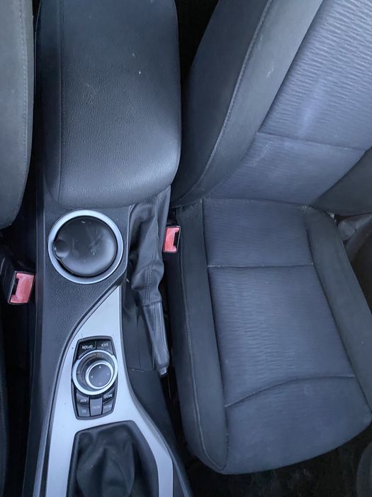 Cotieră BMW X1 E84