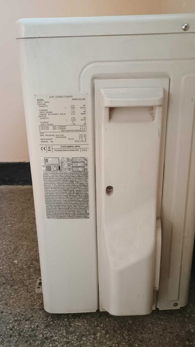 Продавам работещ климатик GENERAL
