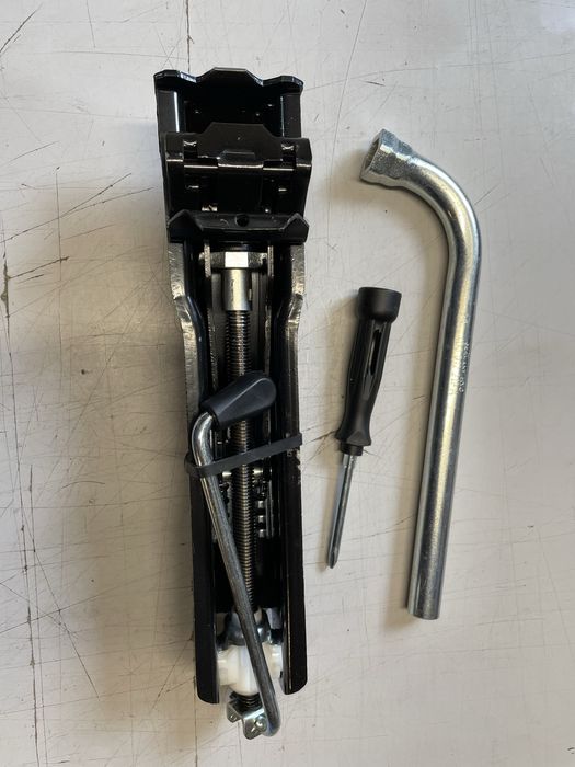 Cric original vw passat skoda superb