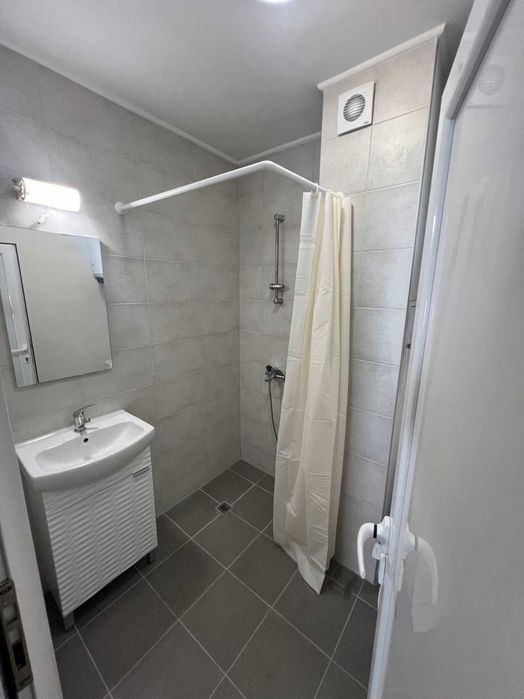 Продава се Двустаен апартамент в Пловдив, Младежки Хълм - 68 кв.м за 1043 €/кв.м - Снимка #5