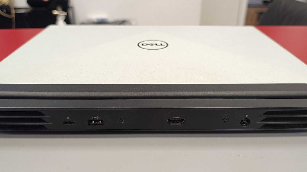 Лаптоп Гейминг DELL G15 5525 Топ Цена!!!
