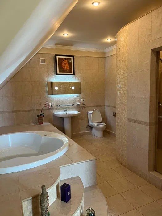 Продажа дома с камином 6 соток Чайхана Салом в Итальянском стиле