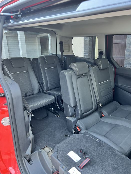 Ford turneo conect 2016