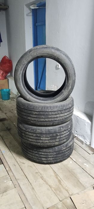 Продам шины летние