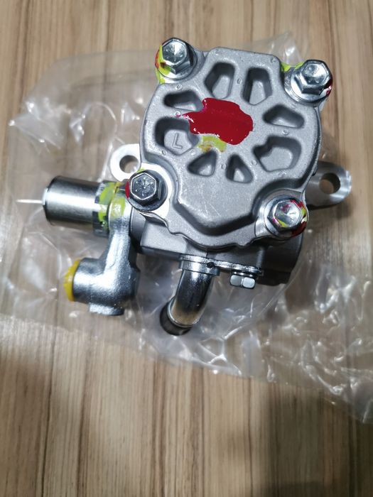 Pompa servo directie Toyota Land Cruiser J150 J155