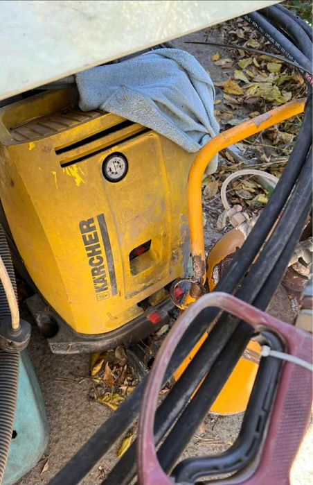 Професионална водоструйка Karcher