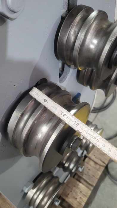 masina de virolat roluit indoit curbat teava arce solar