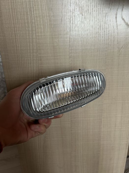 Продам туманки Daewoo Lanos