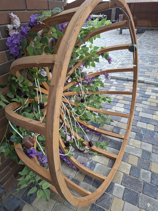 Продаю круглый типа шанырак,дерево