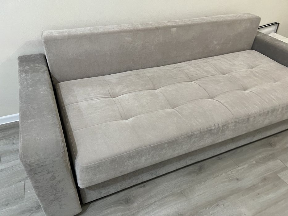 Диван для гостиной