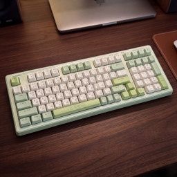 Механична клавиатура K300 – прецизност, комфорт и стил в едно