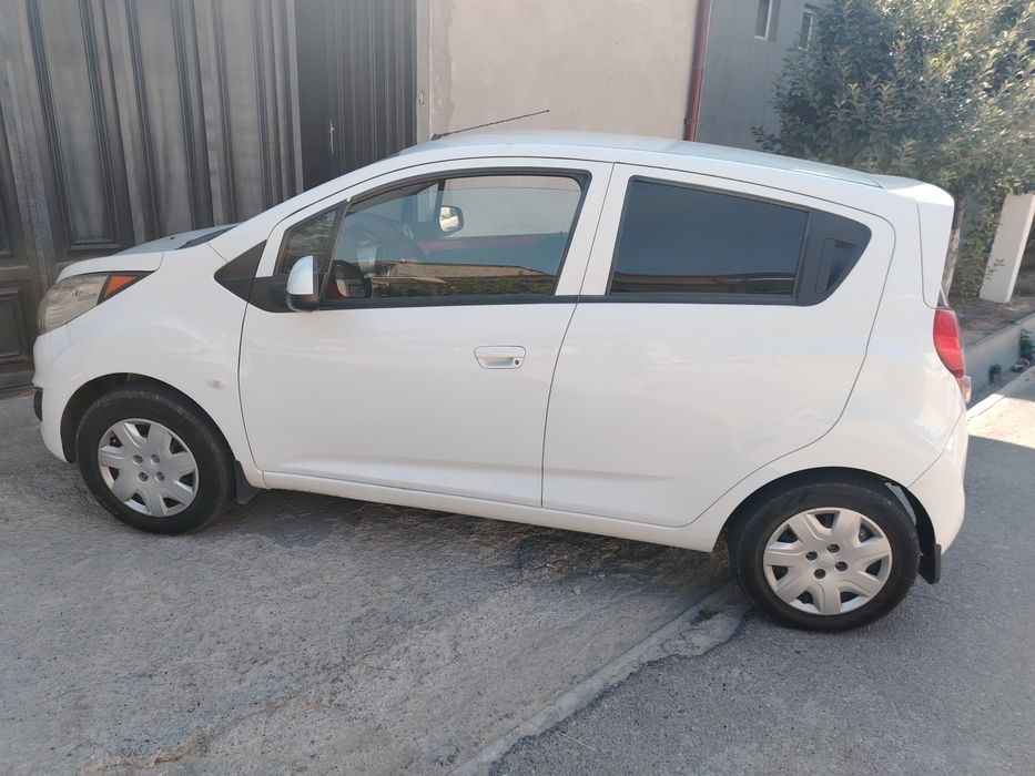 Chevrolet spark 2011