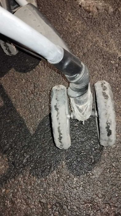 Коляска прогулочная Chicco