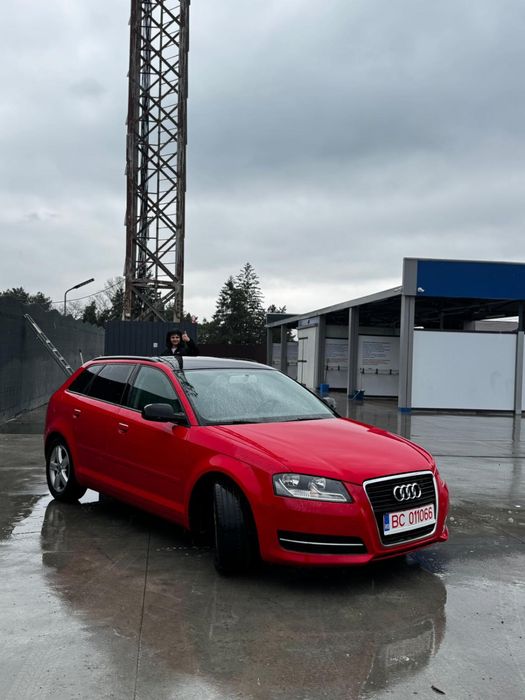 Vând Audi A3 1.6TDI